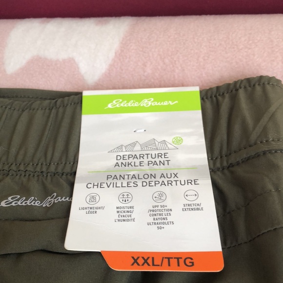 Ladies ankle length pants lightweight material - Picture 3 of 3